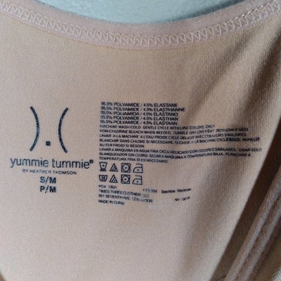 Yummie Seamless 2 Way Shaping Tank Top NWT - Picture 2 of 5